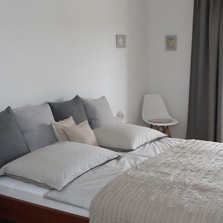 Apartments Mirela Vodice Esterno foto