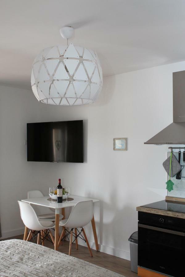 Apartments Mirela Vodice Esterno foto